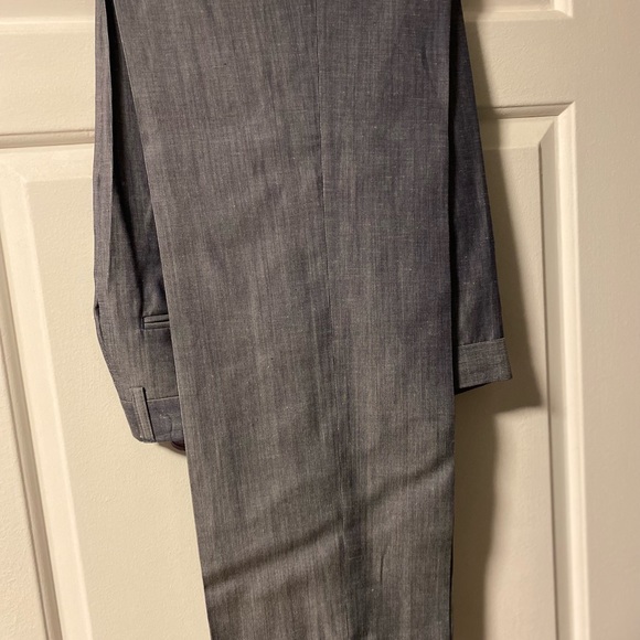 Ted Baker Suit never been worn - Picture 3 of 7